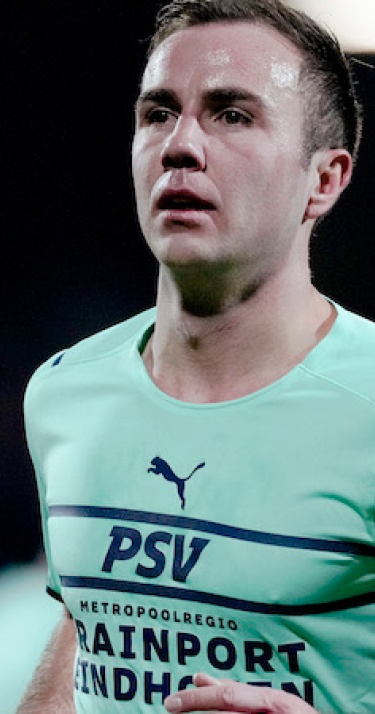 Götze blij met voetballende klik Veerman 