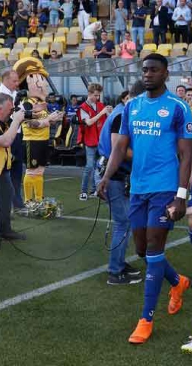 IN BEELD | Erehaag voor PSV in Kerkrade