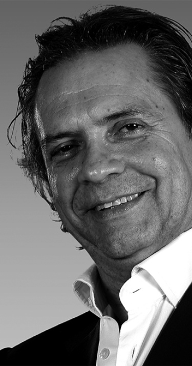 In memoriam Pedro Salazar Hewitt