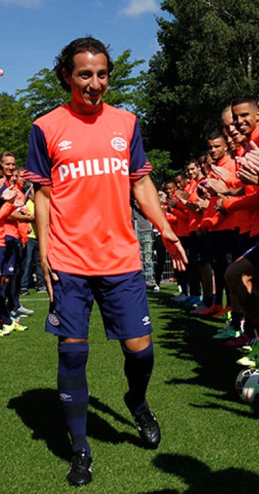 Andrés Guardado in het zonnetje gezet