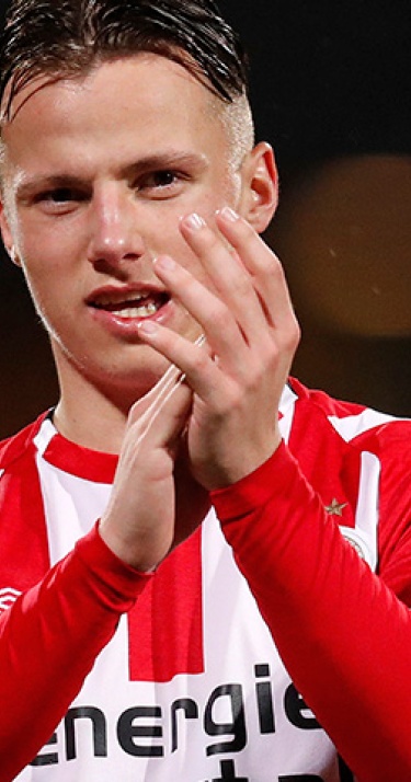 Daverveld: ‘Ik heb mij goed aangepast bij Jong PSV’ 