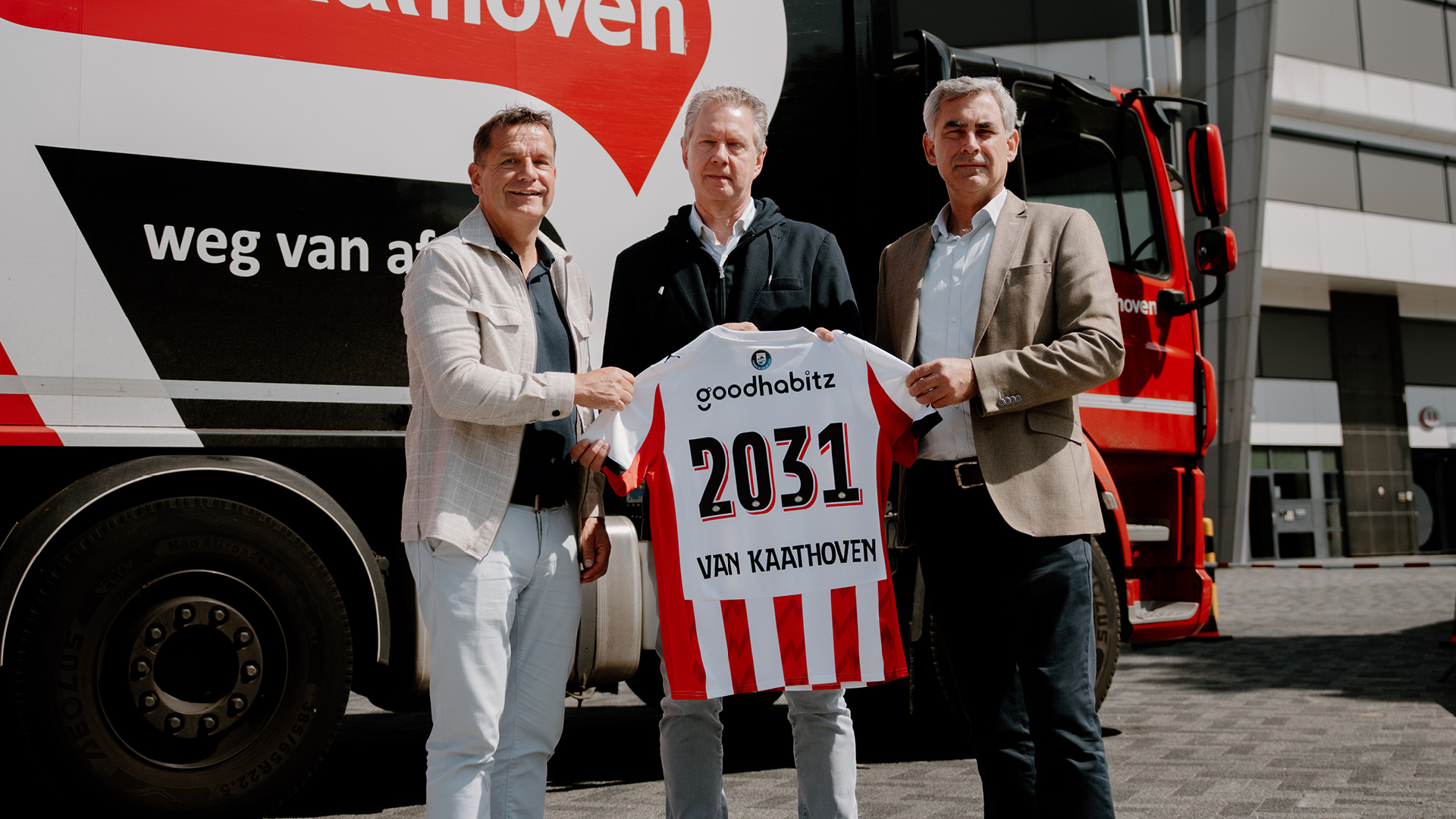 Business | PSV en Van Kaathoven bouwen verder aan duurzame impact in de regio