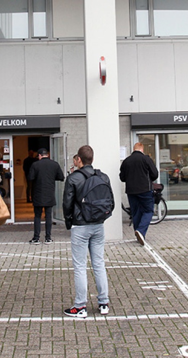 PSV Kaartverkoop extra geopend