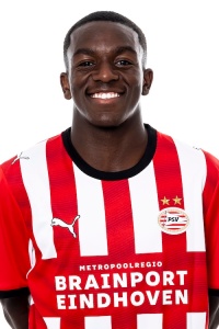 Manuel Bahaty, Aanvaller