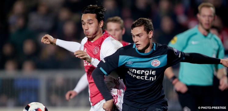 Rentree Hendrix bij nederlaag Jong PSV