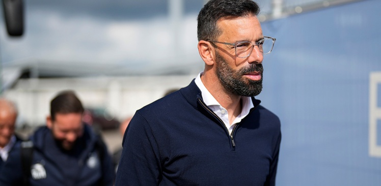 Selectie | Van Nistelrooij selecteert 22 spelers voor Rangers FC - PSV