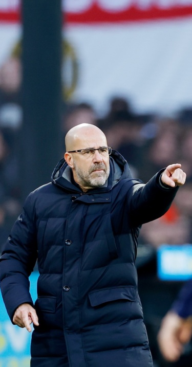 Persconferentie | ‘We willen het publiek elke thuiswedstrijd iets moois bieden’