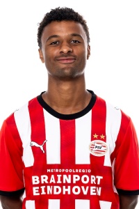 Jordy Bawuah, Middenvelder
