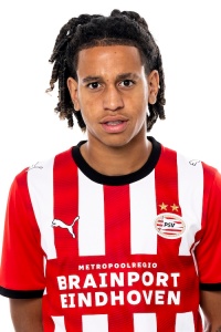Shuryjano Cornecion, Middenvelder