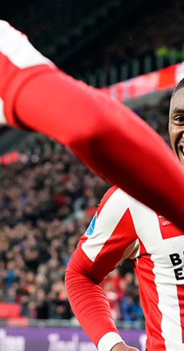 ‘Donyell Malen is griezelig effectief’