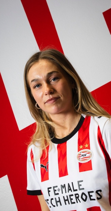 Transfer | Josefine Funch eerste zomeraanwinst PSV Vrouwen