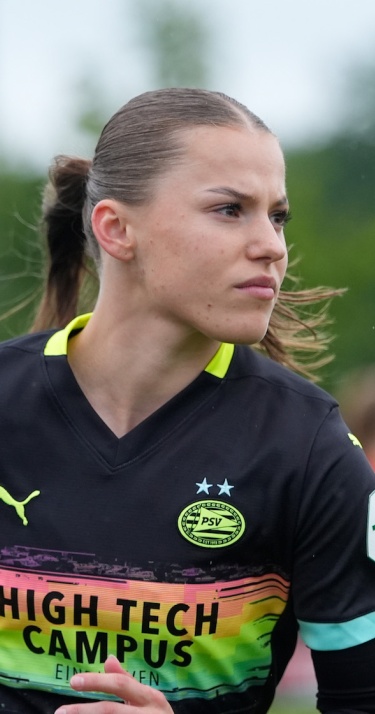 Nieuws | Fleur Stoit tekent bij Feyenoord