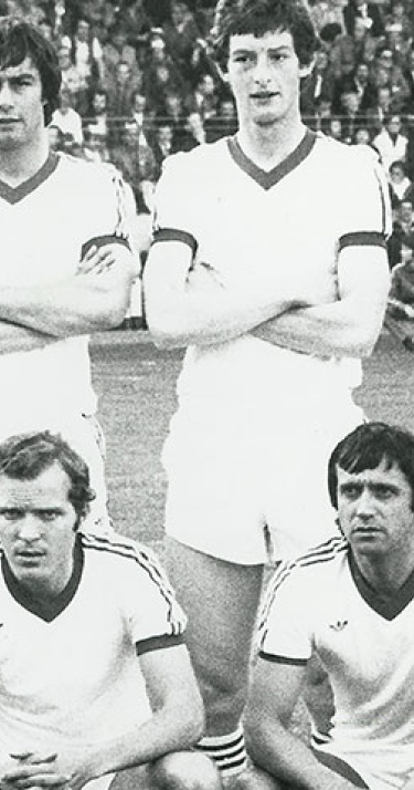 Reuzendoders Wageningen te gast tegen Vitesse