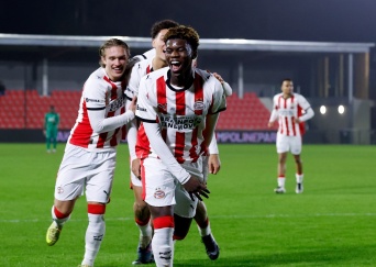 Academy | Jong PSV blijft draaien met nieuwe elan