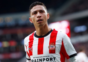 Persconferentie | Mauro JR nog niet van de partij tegen AZ