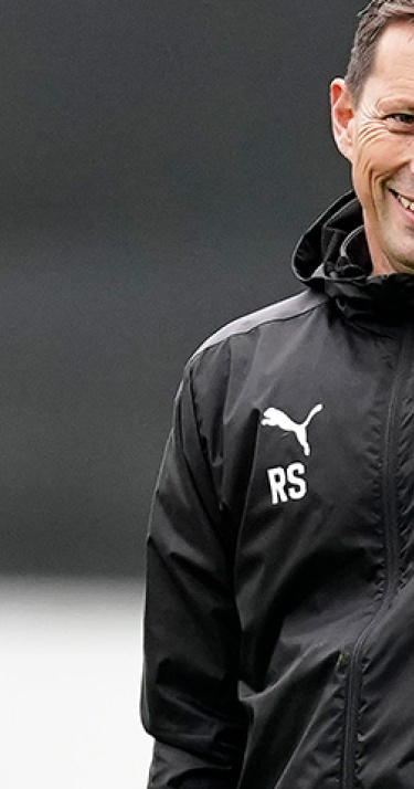 Roger Schmidt wil stap zetten: ‘Al laten zien waartoe we in staat zijn’