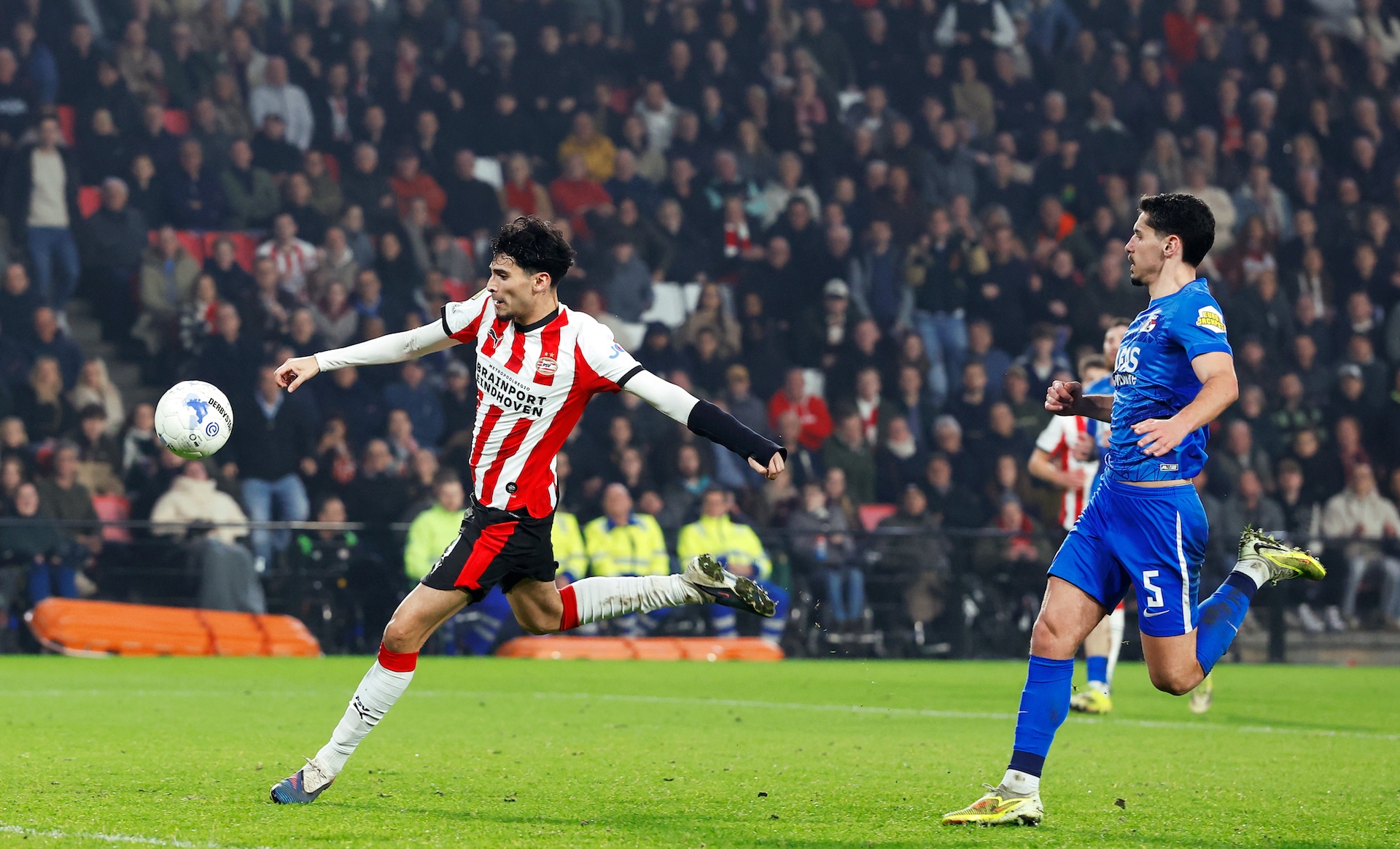 Nabeschouwing | PSV draait voor de zevende keer achterstand om in overwinning 