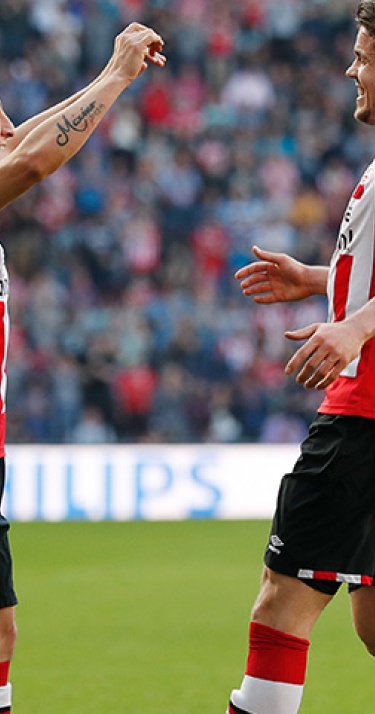 PSV haalt uit tegen Willem II: 5-0