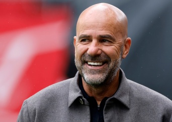 Persconferentie | Bosz kijkt tevreden terug op transferperiode: 'Brede en goede selectie'