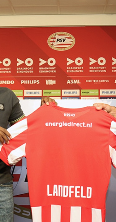 Landfeld: &lsquo;Ik wil een van de beste linksbacks ter wereld worden&rsquo;