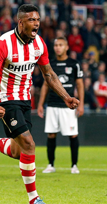 PSV wint met klein verschil van N.E.C.: 2-1