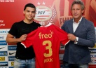 PSV huurt verdediger Karim Rekik (18)