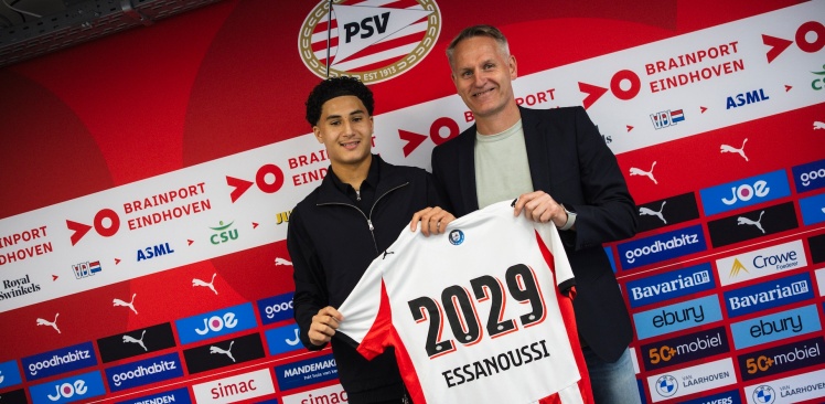 Profcontract | Essanoussi keert terug bij PSV en tekent voor drie jaar