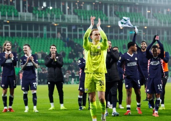 Debuut | Niek Schiks eerste debuterende Academy-doelman sinds Bertrams 