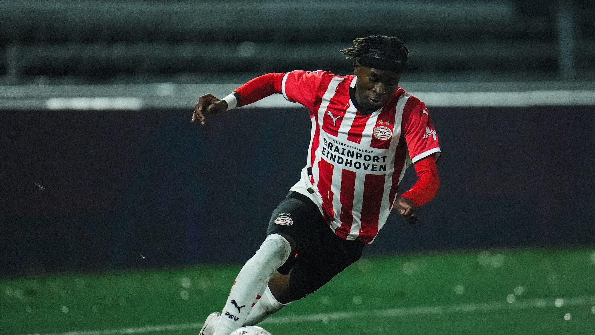 PSV - Transfer | Verhuurperiode Joel Ndala voortijdig beëindigd