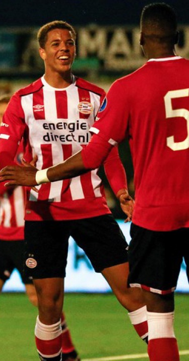 In beeld: Jong PSV velt vonnis over Achilles '29
