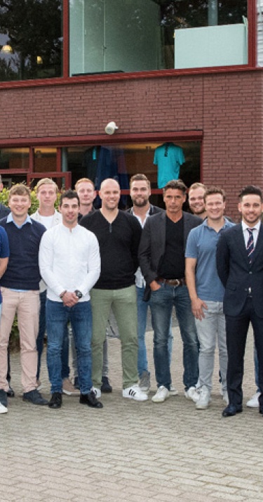 Jeugdtrainers tekenen nieuw contract bij PSV