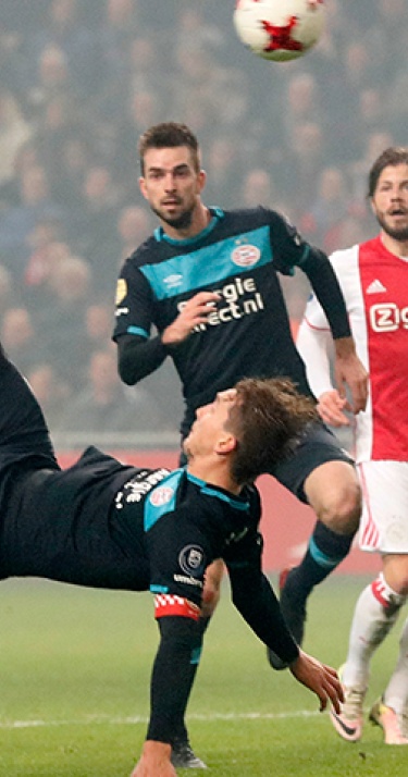 In beeld: PSV pakt punt in de ArenA
