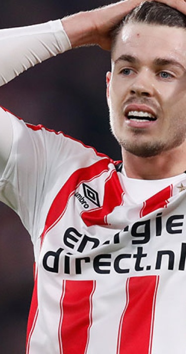 PSV in vertrouwde formatie tegen PEC Zwolle