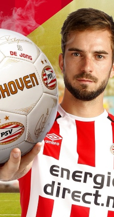 Koop een PSV-bal en win een PSV Droomdag!
