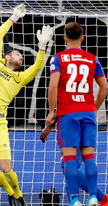 'PSV krijgt te makkelijk doelpunten tegen'