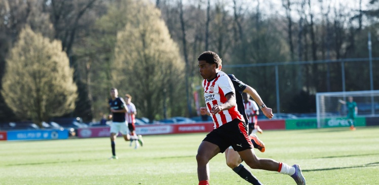 Jeugduitslagen | PSV
Academy beleeft weekend vol zeges