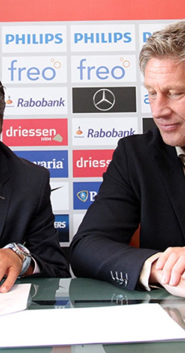 PSV verwelkomt assistent-trainer Brood
