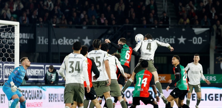 Persconferentie | 'Niemand heeft er met de pet naar gegooid' 