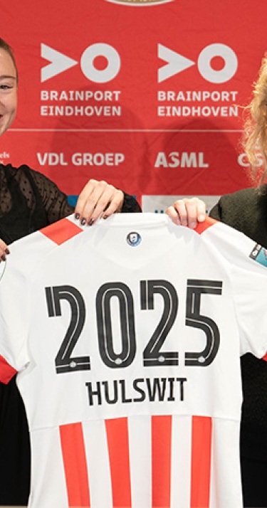 Nieuws | Jeugdinternational Hulswit wordt beloond met contract 