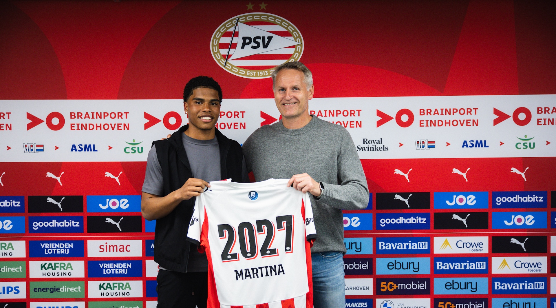 Profcontract | Jorvimar Martina tekent eerste contract 