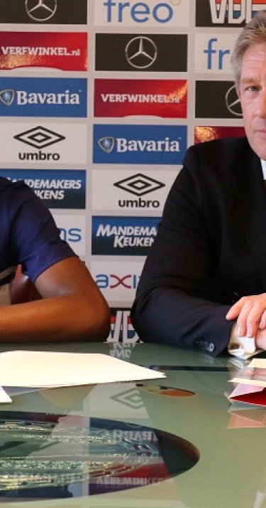 PSV contracteert jeugdspeler Fernandes