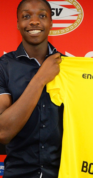 Profcontract voor doelman Bodak (18) 