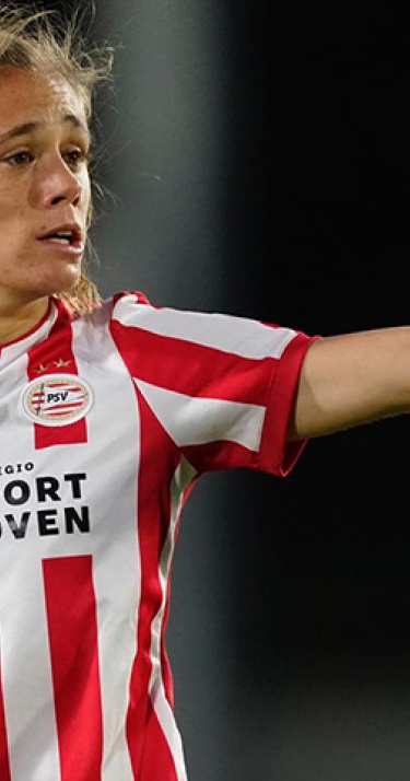 PSV Vrouwen mist kansen en speelt gelijk