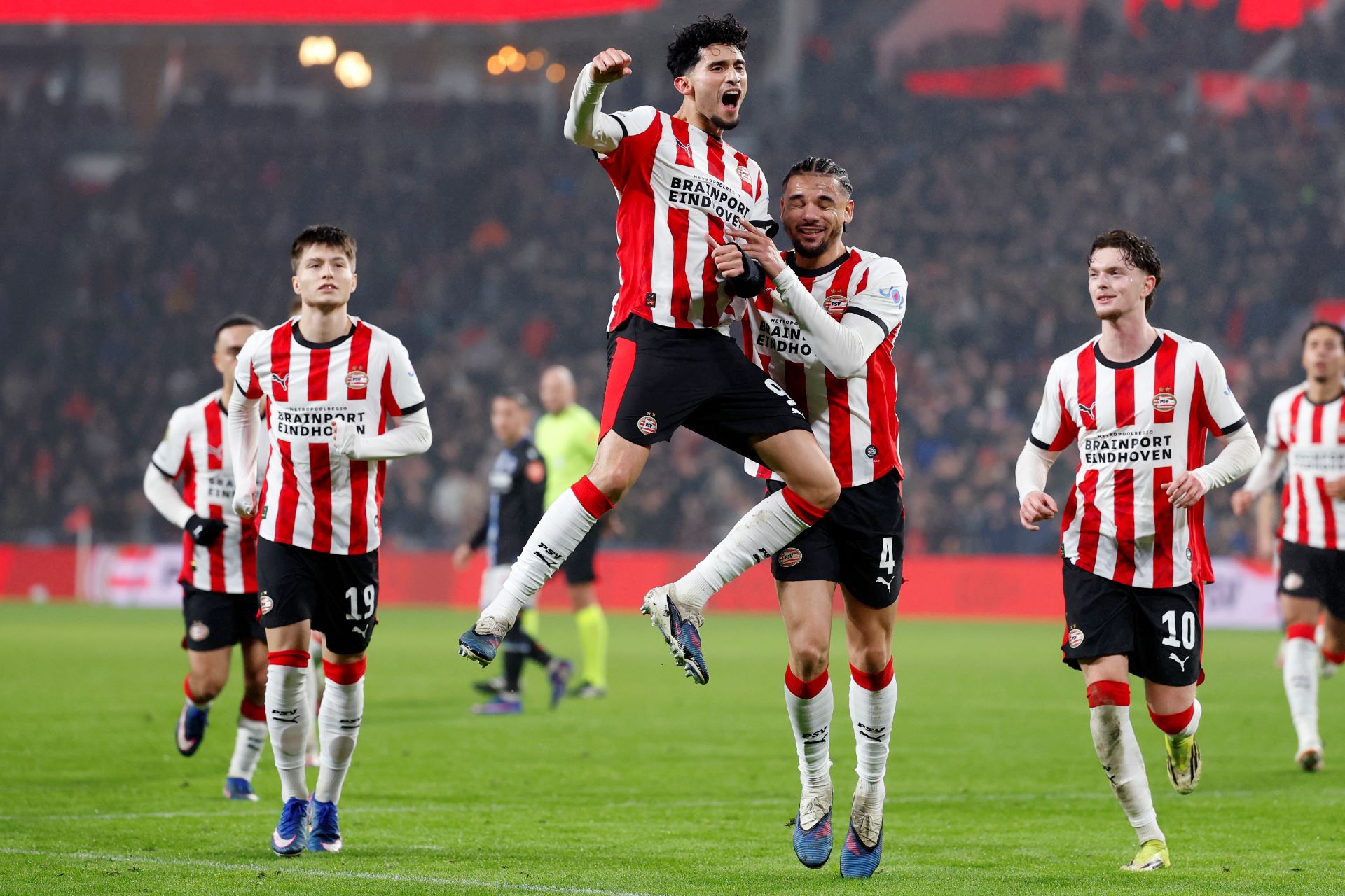 Persconferentie | ‘Iedereen wil een speler zoals hij’