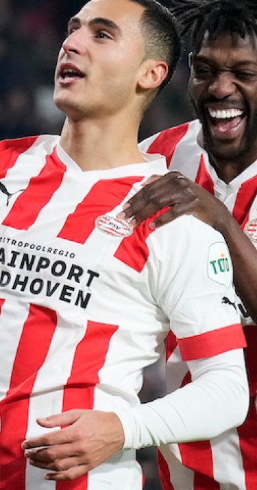 Eredivisie | PSV herpakt zich en wint van Go Ahead Eagles 