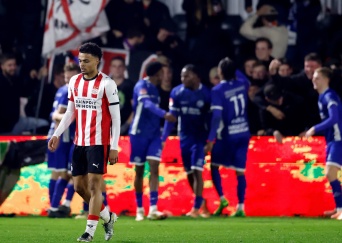 Wedstrijdverslag | Jong PSV geeft overwinning in slotfase uit handen