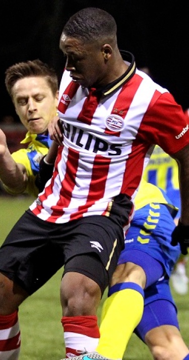 In vorm verkerend Jong PSV aast op revanche