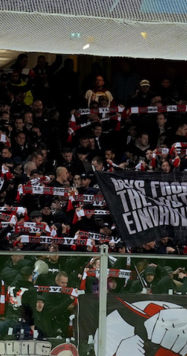 Nieuws | PSV ontvangt geldboete en voorwaardelijke straf vanuit UEFA 