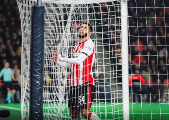Liveblog | PSV komt niet verder dan gelijkspel tegen NAC Breda na moeizame avond