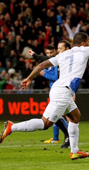 Jeremain Lens belangrijk voor Oranje